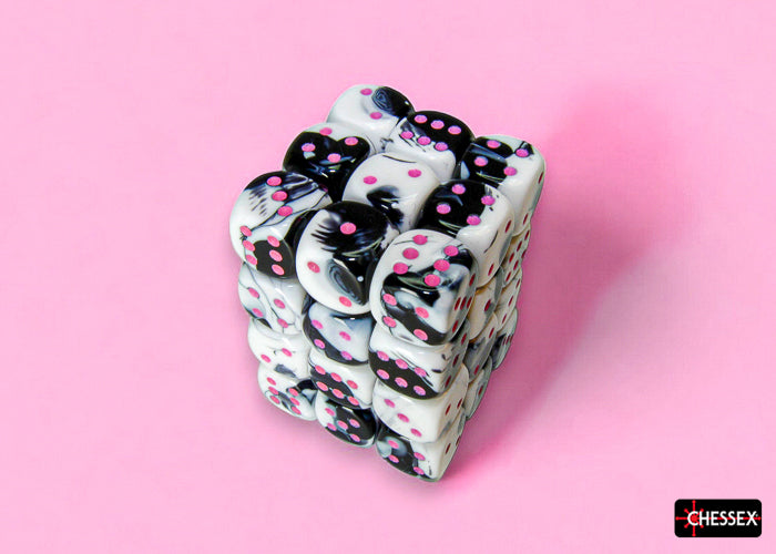 Chessex: 12mm Gemini Black-Starlight/Red D6 Set (Copy)